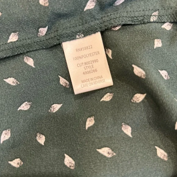 NWT Max Studio Elegant Green Polka Dot Dress - Picture 8 of 10